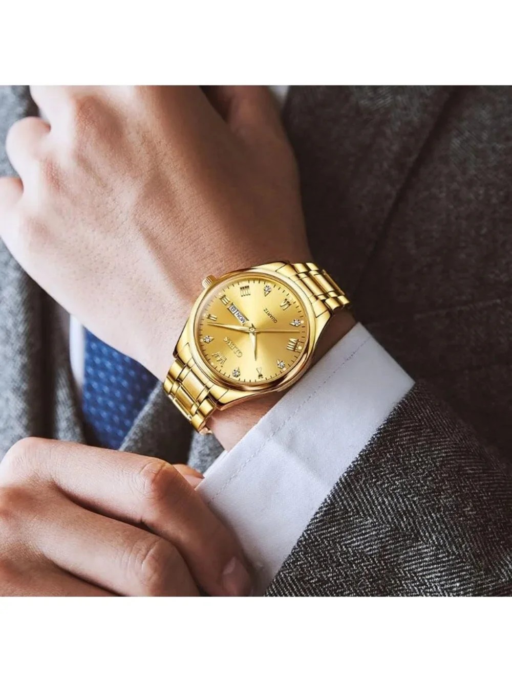 Men's Gold Stainless Steel Casual Analog Quartz Classic Waterproof Diamond Watch